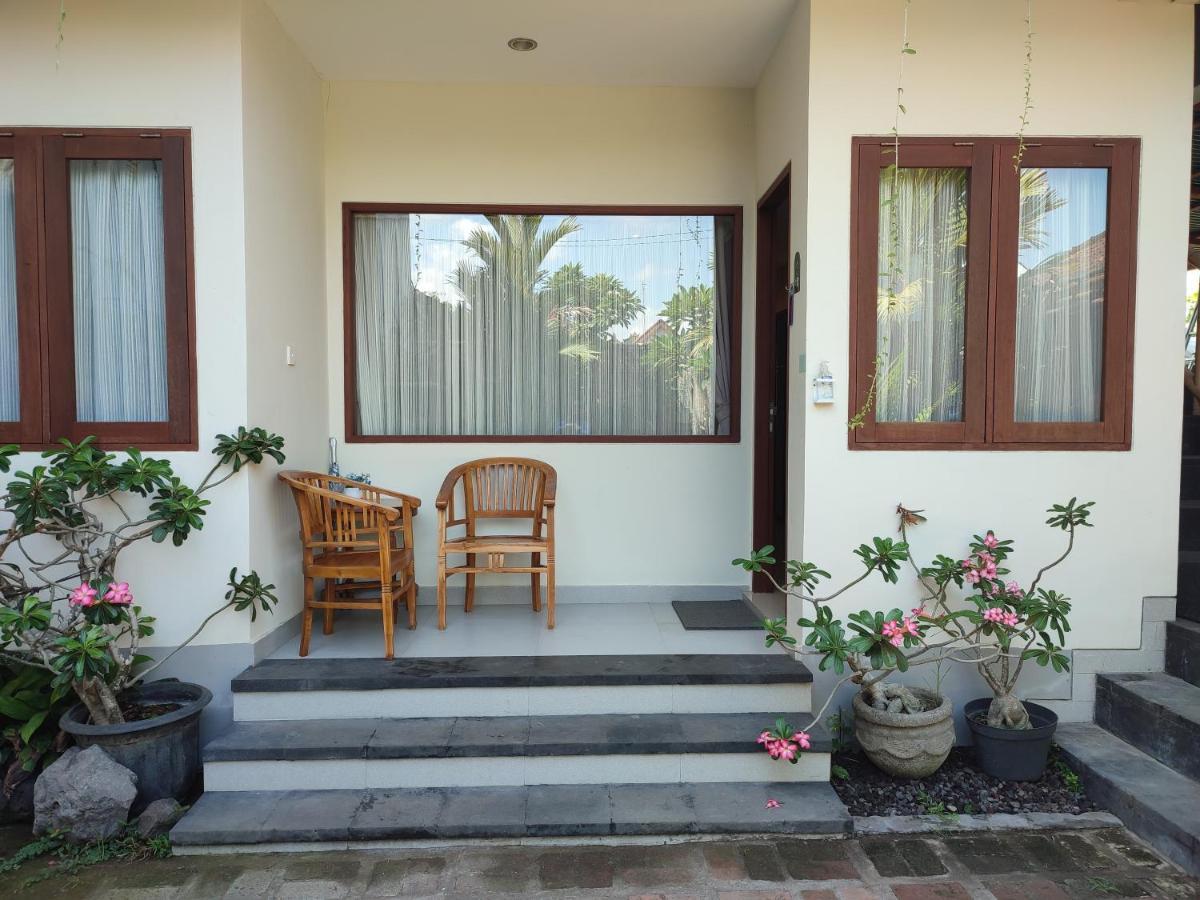 Kubu Di-Kayla'S Hotel Sanur  Exterior photo