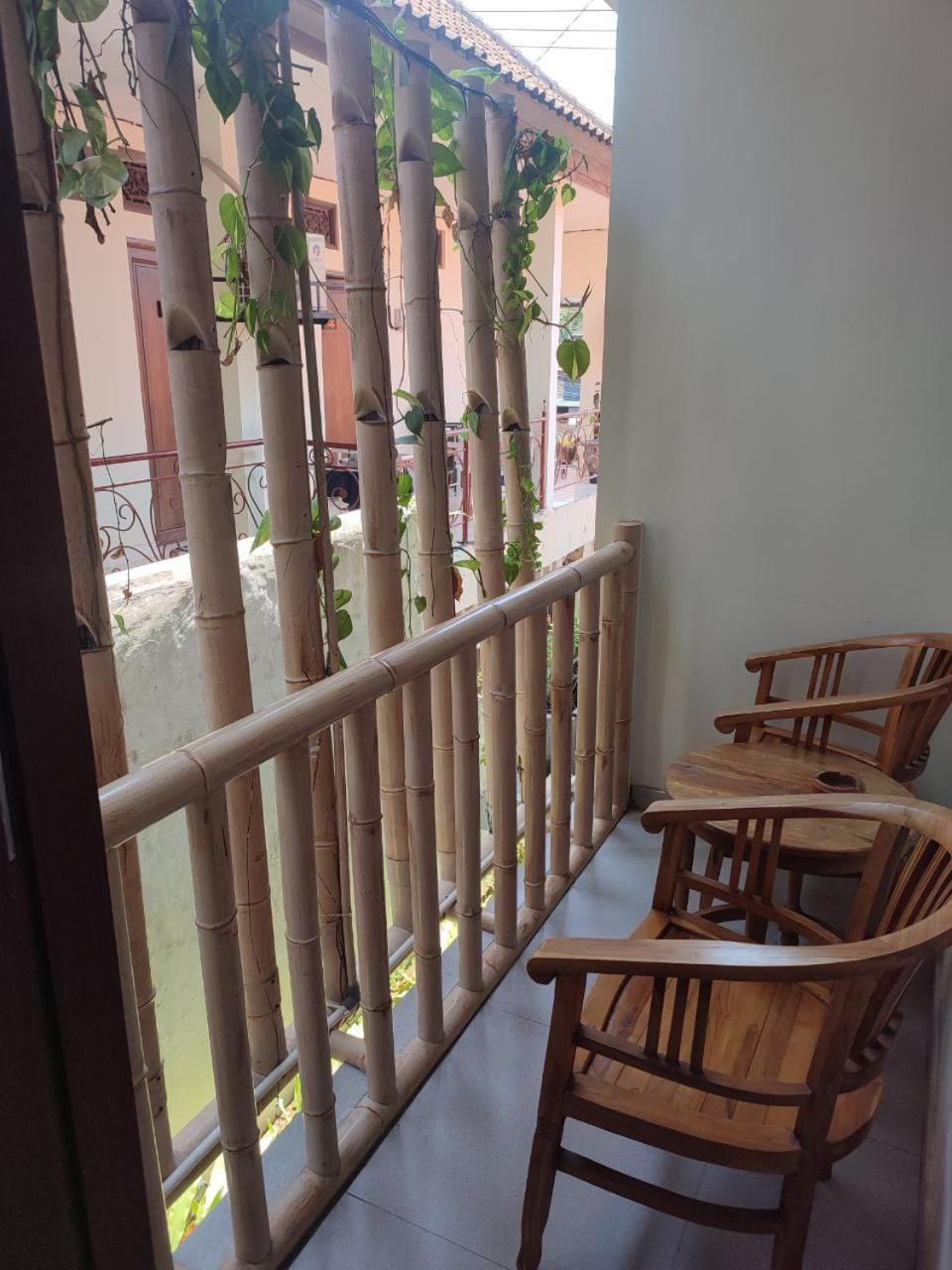 Kubu Di-Kayla'S Hotel Sanur  Exterior photo
